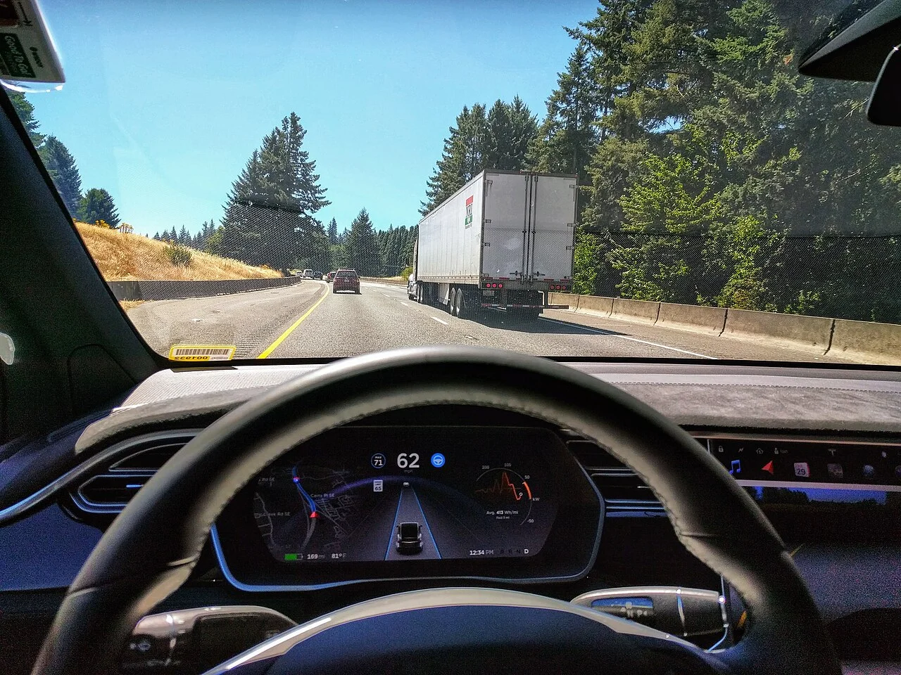 Tesla Autopilot Hardware 5 Arrives with 12 Cameras